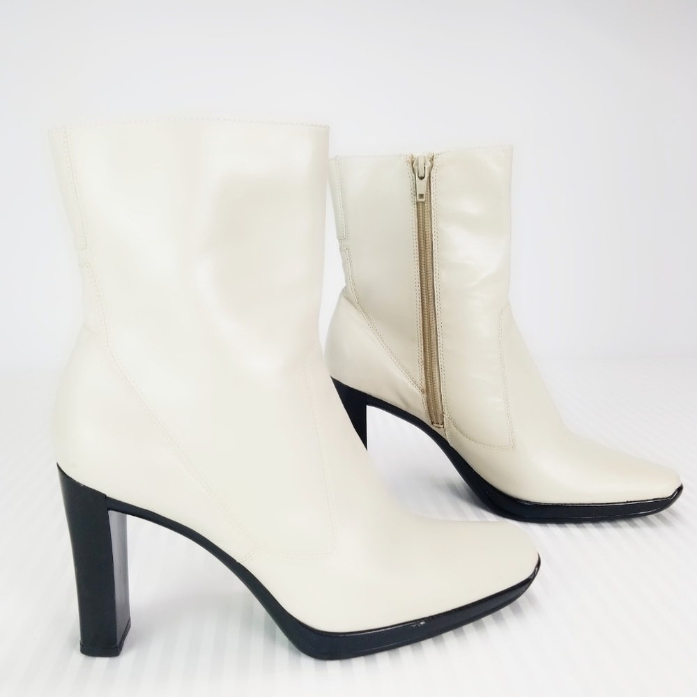 Nine West Cream Leather Boots Size 7M